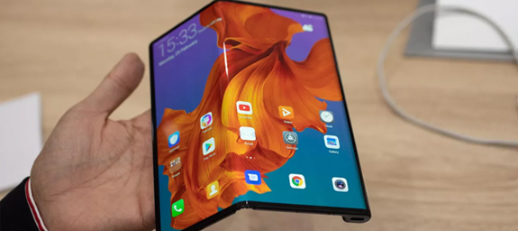 Картинка к статье: The revolutionary Huawei Mate X smartphone is the main competitor of Samsung Galaxy Fold. Review from Sunday21.